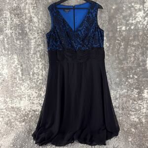 Dressbarn Plus size 16W Floral Lace Empire Waist Fit Flared Midi Dress Blue Zip